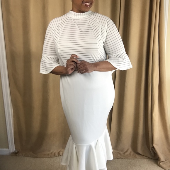 NWT Sheer Stripe Trumpet Dress w/ Bell Sleeves 3XL - Picture 8 of 16